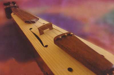 Η λύρα του πόντου Ποντιακή Λύρα